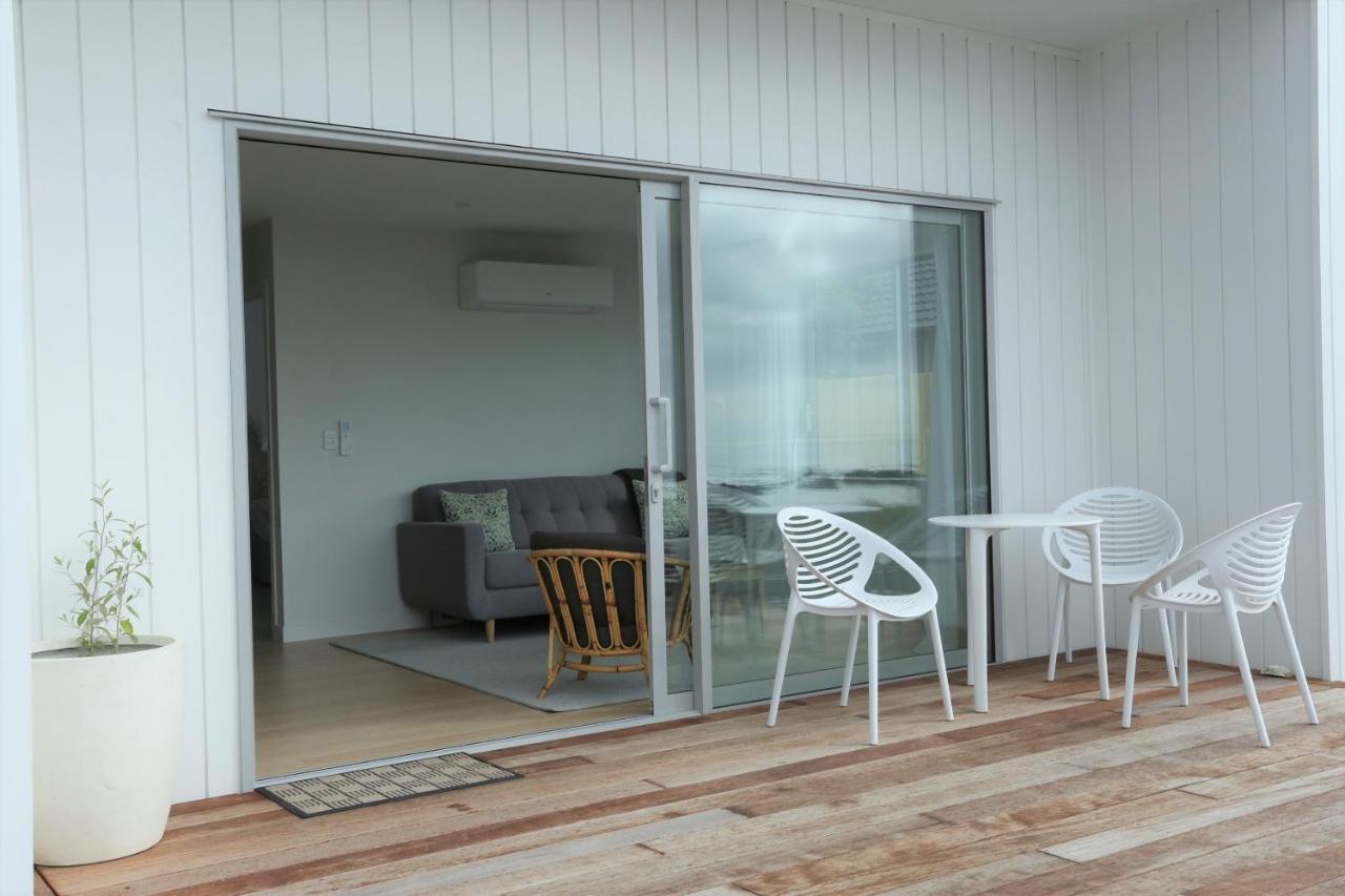 Seascape Accommodation Kaka Point Exteriör bild